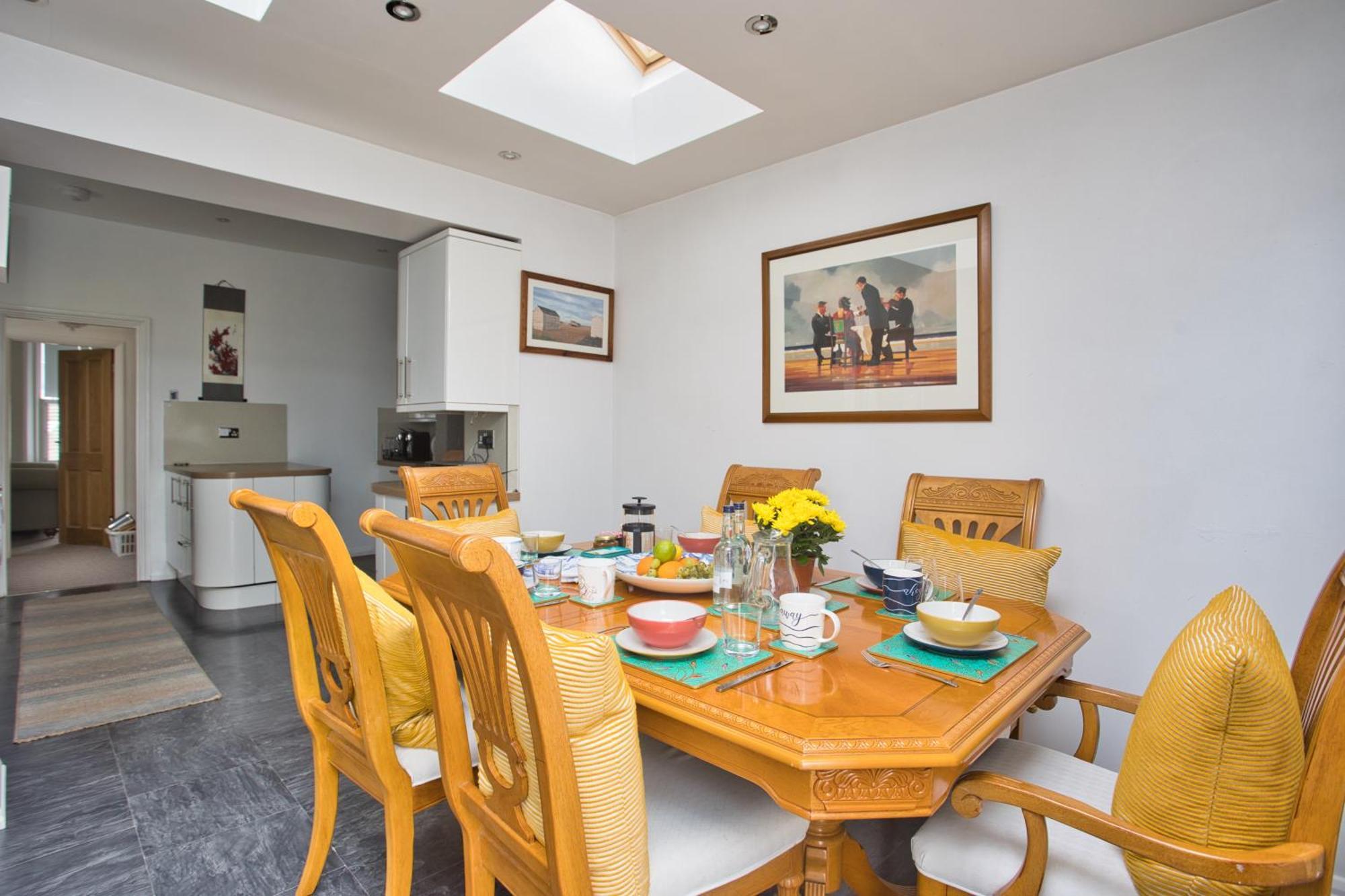 Spacious Seaside Escape In The Heart Of Deal, 4 Mins From The Beach Esterno foto
